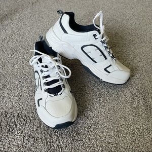 🥳HP🥳 NWOT Men’s LA Gear Athletic Shoes
